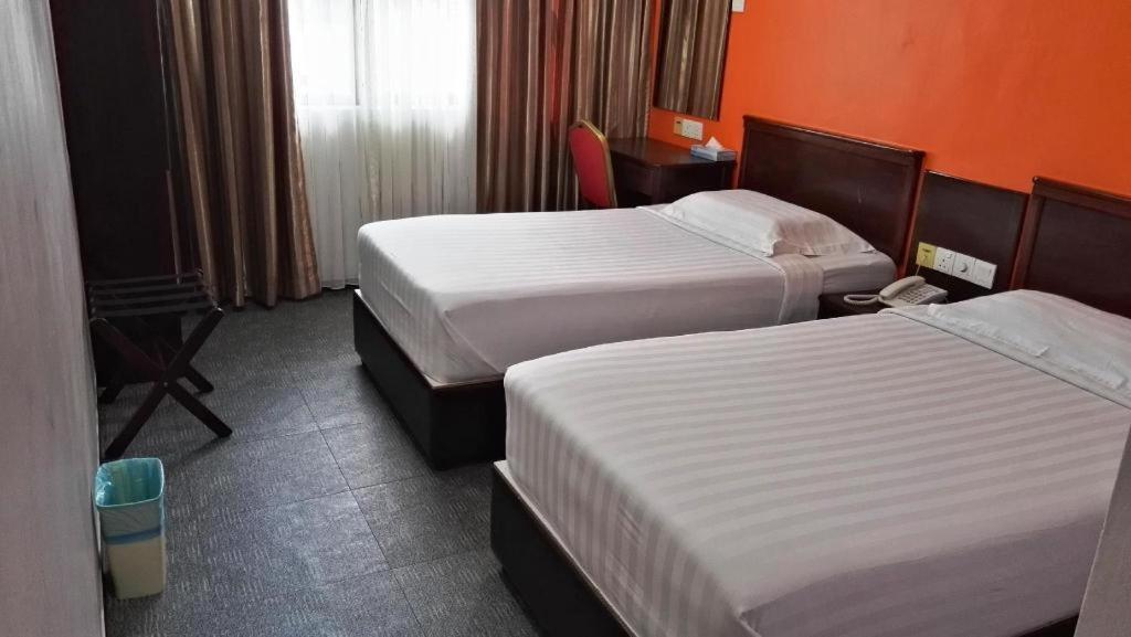 Id Hotel Segamat Exterior foto